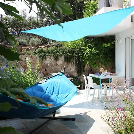 Hotel apartamentowy Le Clos Saint Paul 3*