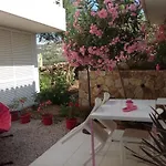 Résidence Le Clos Saint Paul Apartahotel LʼÎle-Rousse