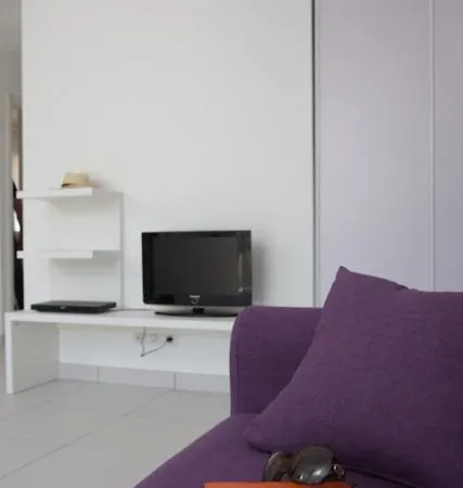 Apartahotel Résidence Le Clos Saint Paul LʼÎle-Rousse