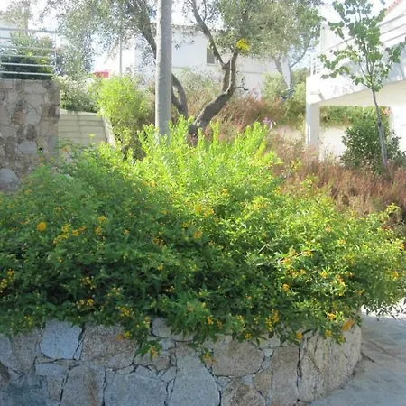 Le Clos Saint Paul L'Ile-Rousse (Corsica)