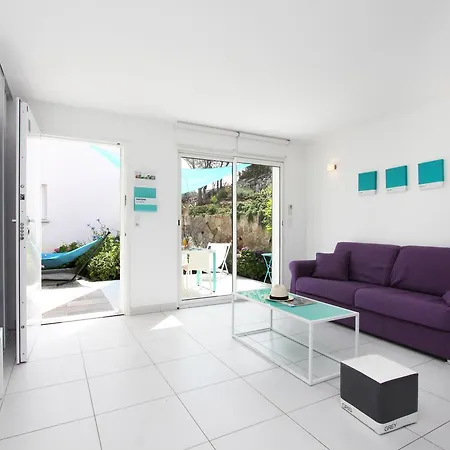 Aparthotel Le Clos Saint Paul L'Ile-Rousse (Corsica)