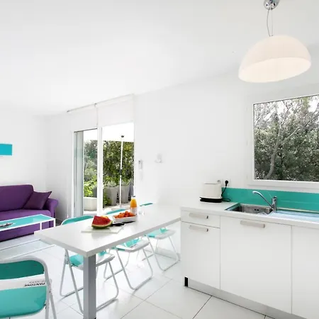 Le Clos Saint Paul Aparthotel L'Ile-Rousse (Corsica)