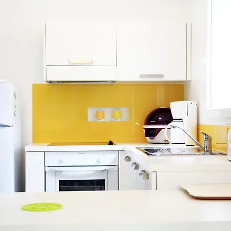 Appart hôtel Résidence Le Clos Saint Paul LʼÎle-Rousse