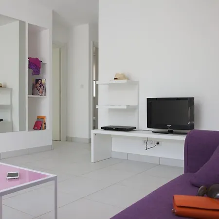 Le Clos Saint Paul Aparthotel