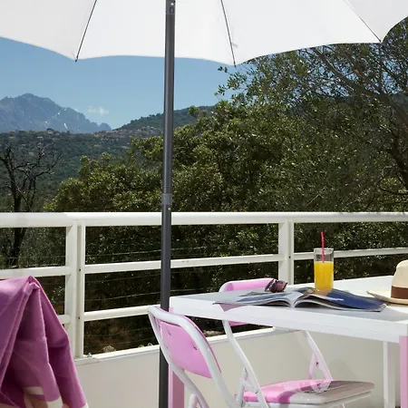 Le Clos Saint Paul L'Ile-Rousse (Corsica)