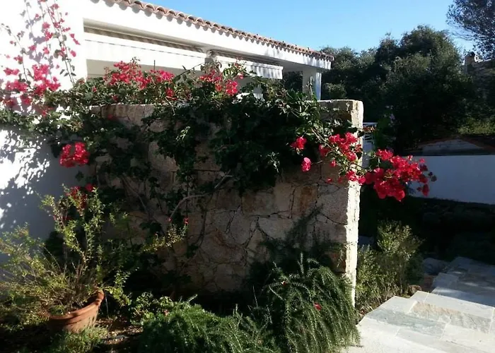 Le Clos Saint Paul Hotel apartamentowy LʼÎle-Rousse