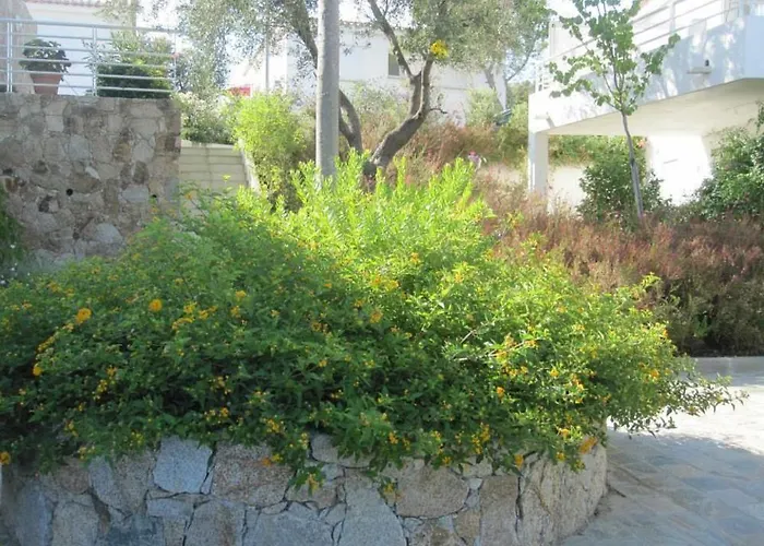 Le Clos Saint Paul LʼÎle-Rousse