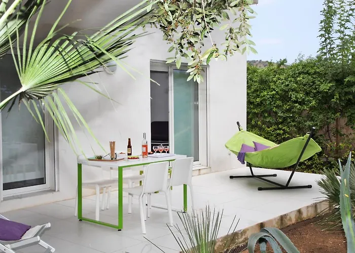 Hotel apartamentowy Le Clos Saint Paul