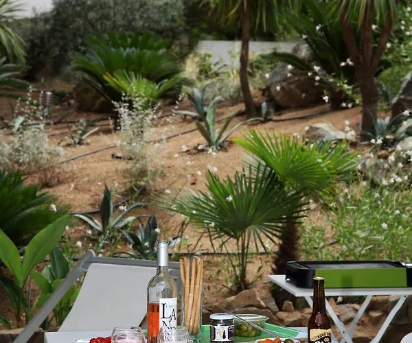 Le Clos Saint Paul Apartmanhotel LʼÎle-Rousse